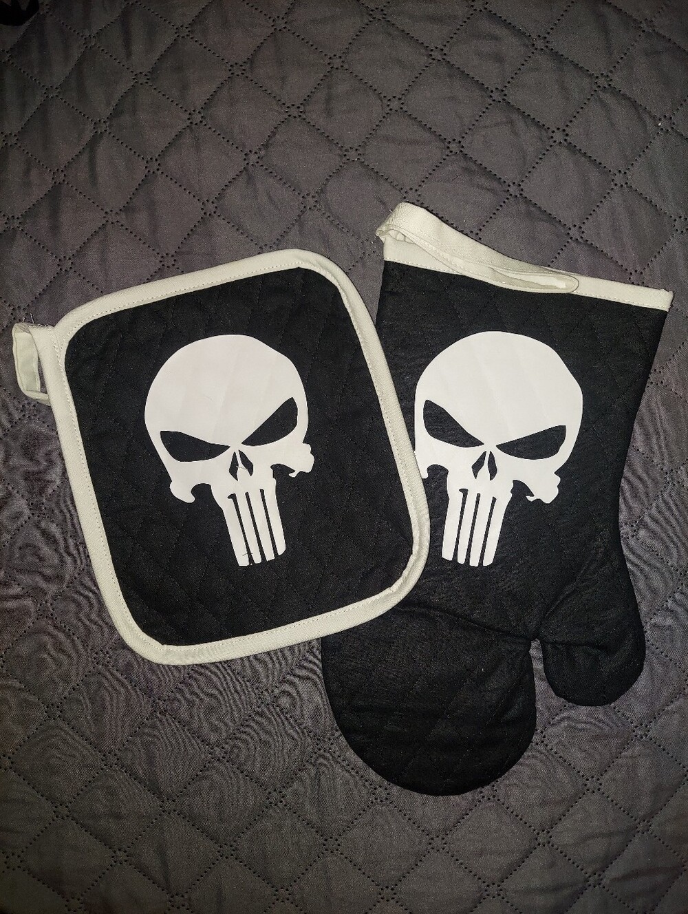 Black Punisher Oven Mitt and Pot Holder Set